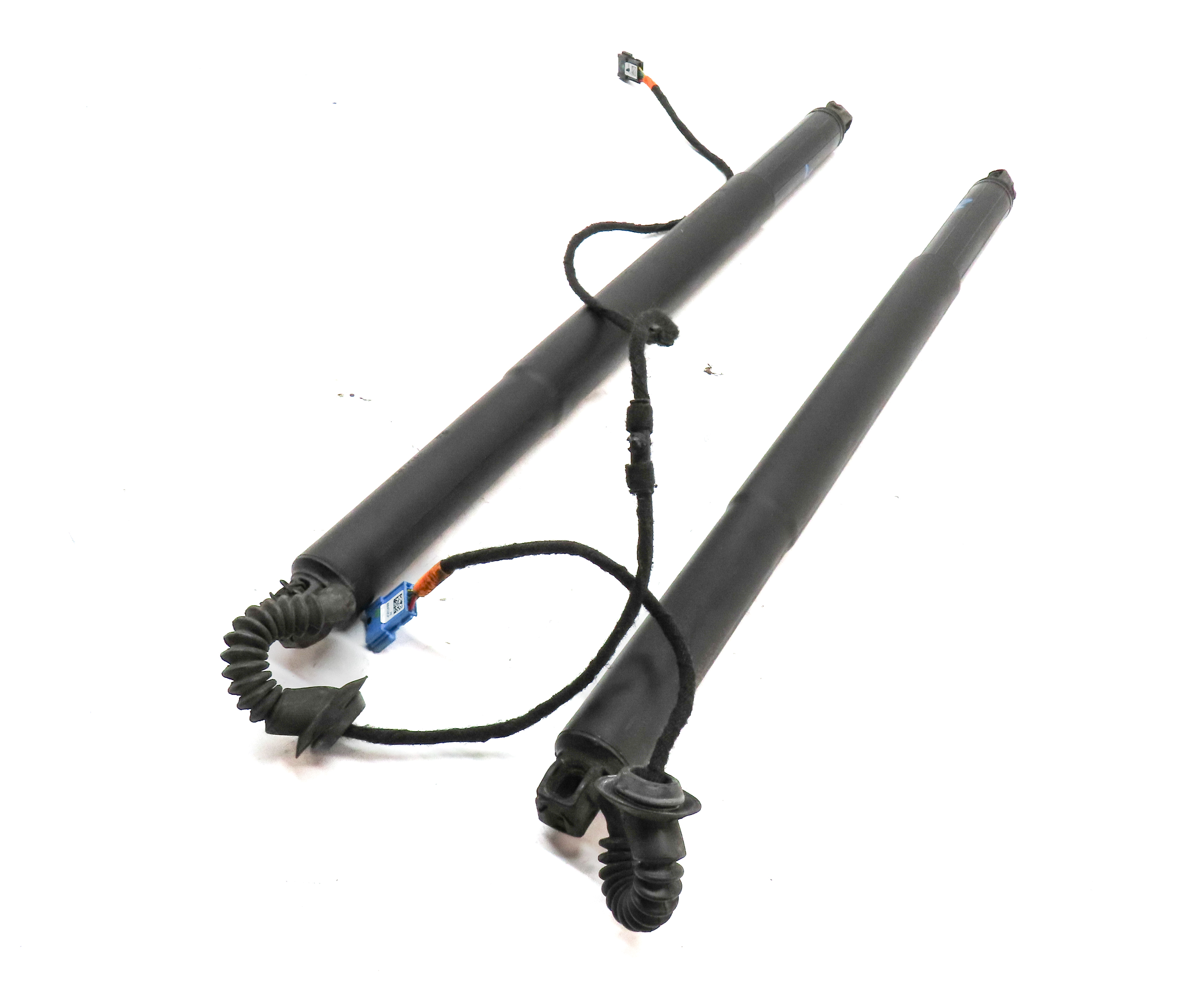 15-18 BMW X4 X5 (F15 F26) REAR LEFT RIGHT TRUNK LIFTGATE SPINDLE SHOCK STRUT SET — exact item pictured